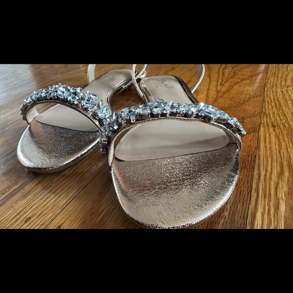 Women’s Flats. Size 9. Badgley Mischka